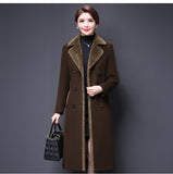 Middle-aged women's wool coat