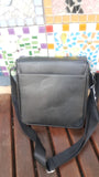 Slide bag black